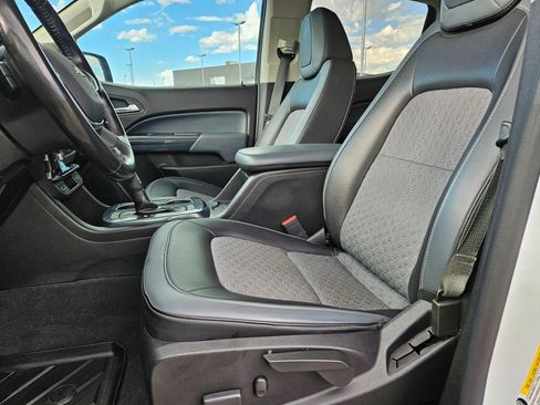 Used 2020 Chevrolet Colorado Z71 AWD/4WD image 15