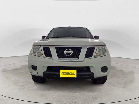 Used 2016 Nissan Frontier SV image 8