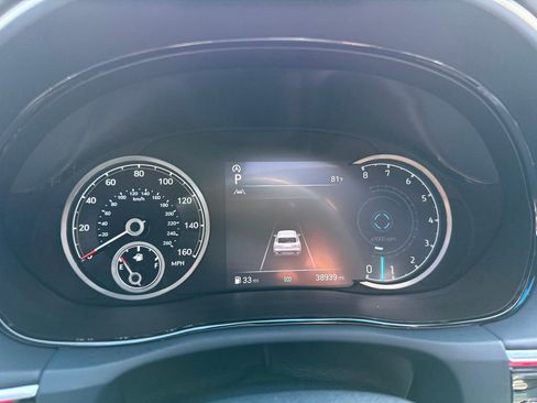 Used 2022 Genesis GV70 3.5T Sport w/ Sport Advanced Package image 12