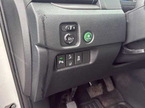 Certified 2023 Honda Passport EX-L image 18