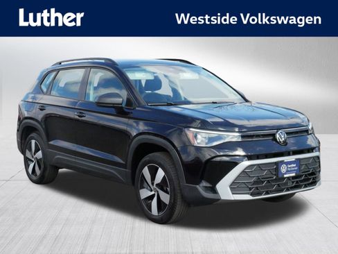 Used 2025 Volkswagen Taos S image 1