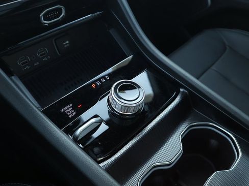 New 2026 Jeep Grand Cherokee Limited image 9