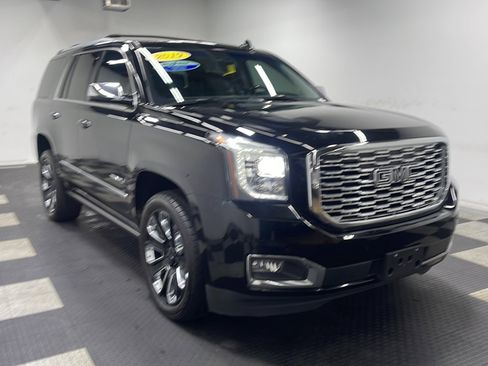 Used 2019 GMC Yukon Denali w/ Denali Ultimate Package AWD/4WD image 25