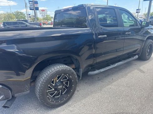 Used 2021 Chevrolet Silverado 1500 Custom w/ Rally Edition image 4