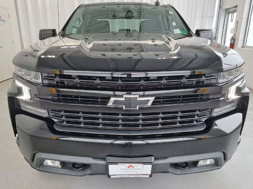 Used 2021 Chevrolet Silverado 1500 RST AWD/4WD image 3