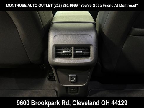 Used 2024 Chevrolet Equinox LT FWD image 36