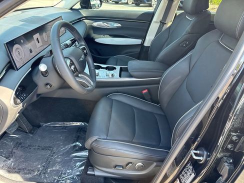 Used 2026 Genesis GV70 2.5T Advanced AWD/4WD image 9