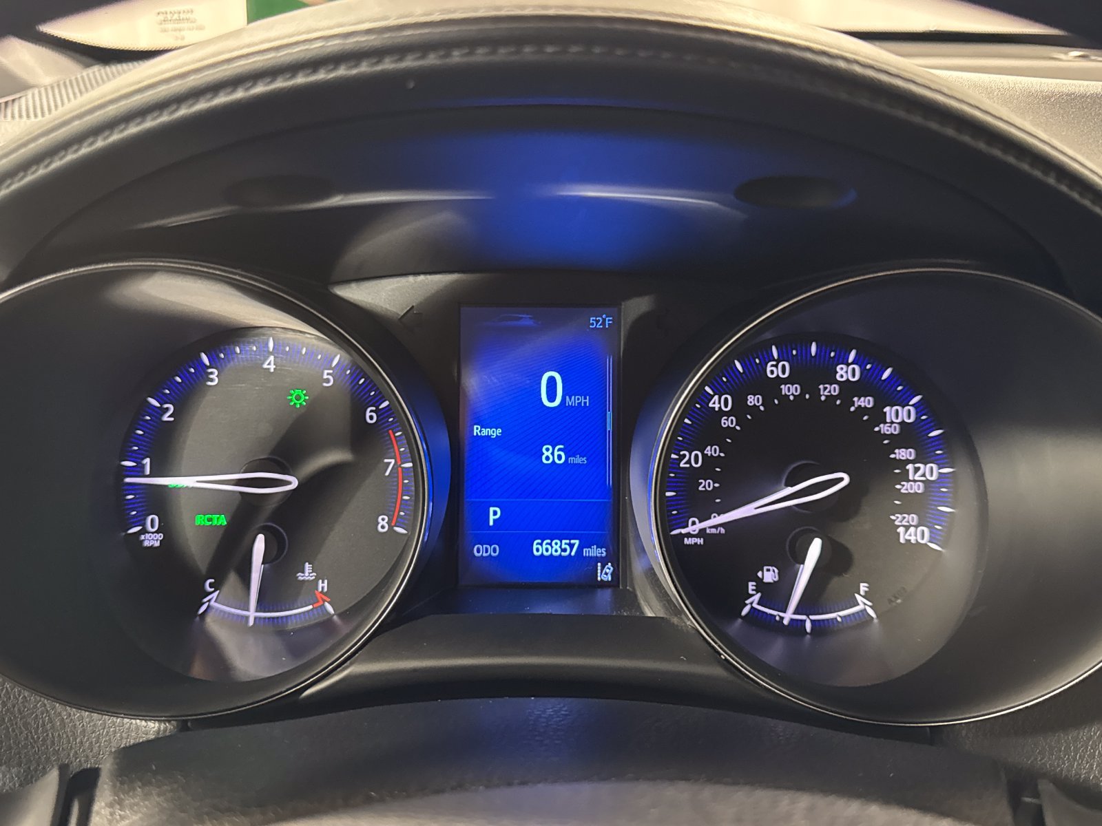 Used 2018 Toyota C-HR XLE FWD image 15