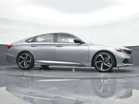 Used 2022 Honda Accord Sport image 22