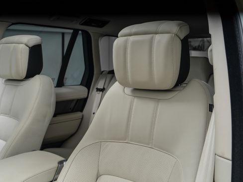 Used 2022 Land Rover Range Rover Westminster Edition image 29