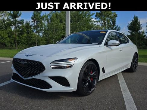 Used 2022 Genesis G70 3.3T RWD image 1