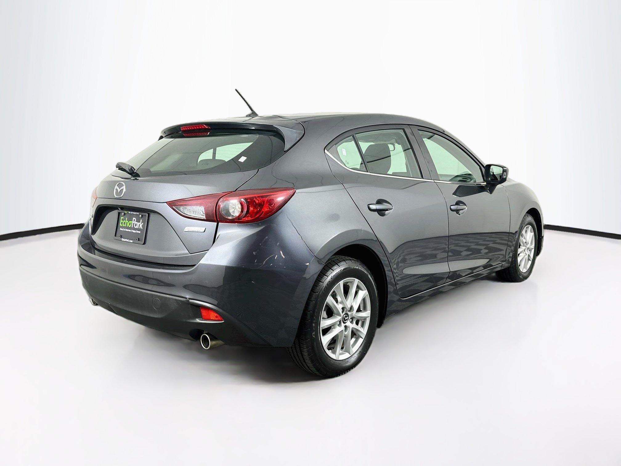 Used 2016 MAZDA MAZDA3 i Touring FWD image 9