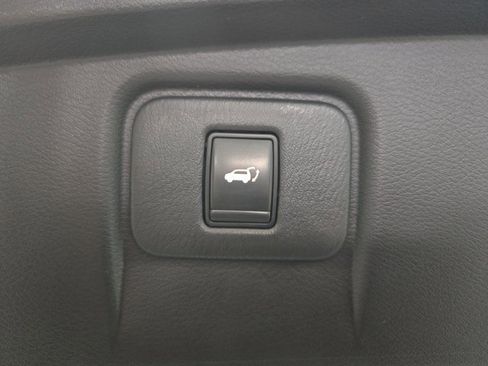 Used 2016 Nissan Murano Platinum image 15