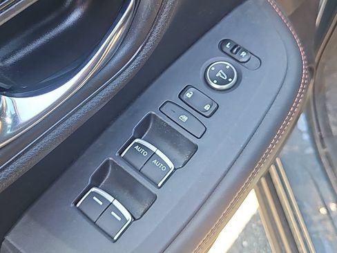 Certified 2024 Honda HR-V Sport image 23