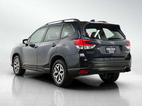 Used 2019 Subaru Forester Premium image 3