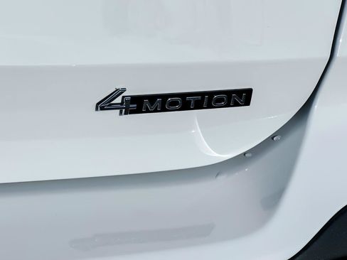 New 2026 Volkswagen Taos S AWD/4WD image 25