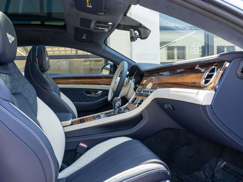 Used 2024 Bentley Continental GT S image 19