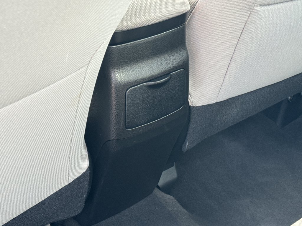 Used 2016 Toyota Corolla LE FWD image 36