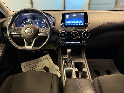 Used 2022 Nissan Sentra SV w/ All-Weather Package FWD image 9