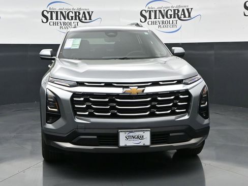 Certified 2025 Chevrolet Equinox LT w/ Convenience Package II image 3