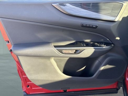 Certified 2025 Lexus NX 250 FWD w/ Premium Package image 10