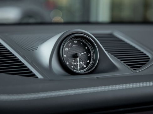 New 2026 Porsche Macan image 29