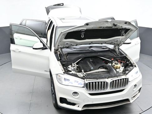 Used 2018 BMW X5 xDrive35i AWD/4WD image 49