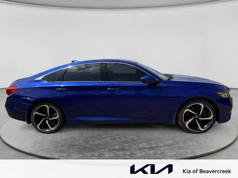 Used 2018 Honda Accord Sport image 4