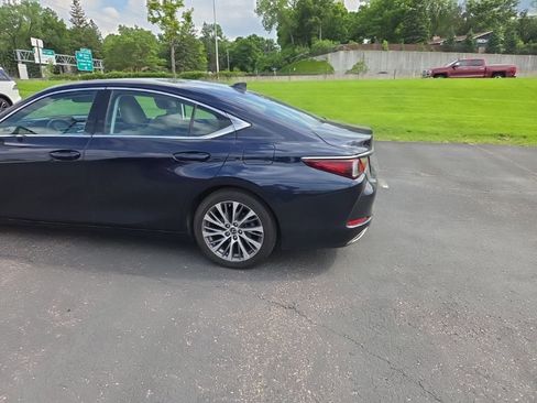 Used 2019 Lexus ES 350 w/ Premium Package FWD image 8