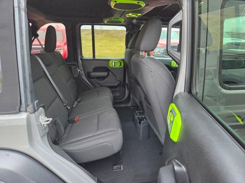 Used 2021 Jeep Wrangler Unlimited Sport S image 15