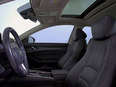 Used 2021 Honda Accord EX-L image 21