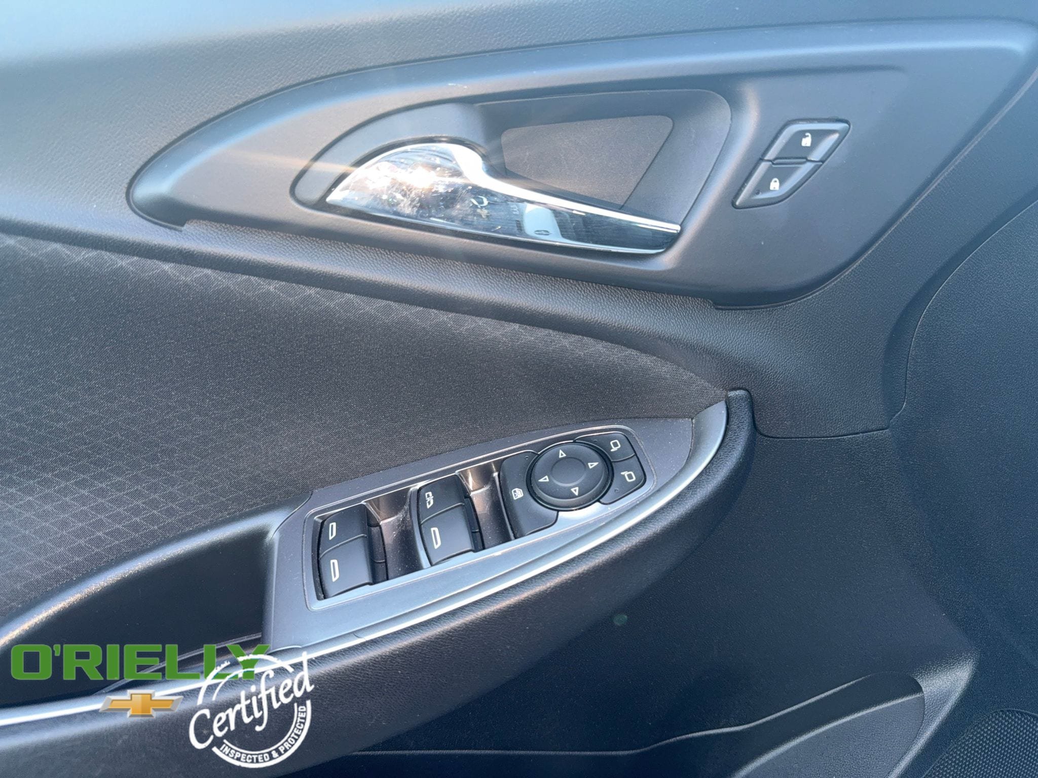Used 2024 Chevrolet Malibu LT FWD image 13