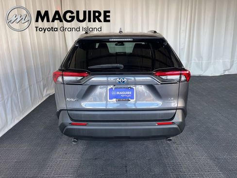 Used 2022 Toyota RAV4 LE image 30