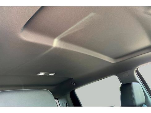 Used 2024 Chevrolet Silverado 1500 LT Trail Boss w/ LT Trail Boss Premium Package AWD/4WD image 28