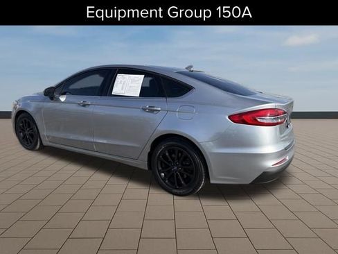 Used 2020 Ford Fusion SE image 5