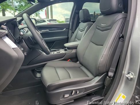 New 2026 Cadillac XT5 Premium Luxury w/ LPO, Floor Liner Package FWD image 11