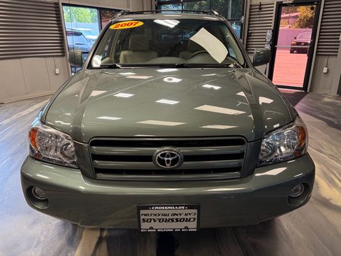 Used 2007 Toyota Highlander 4WD V6 w/ 3rd Row image 35