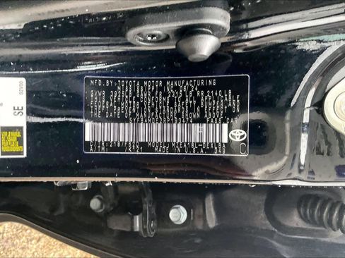 Used 2024 Toyota Corolla LE FWD image 34