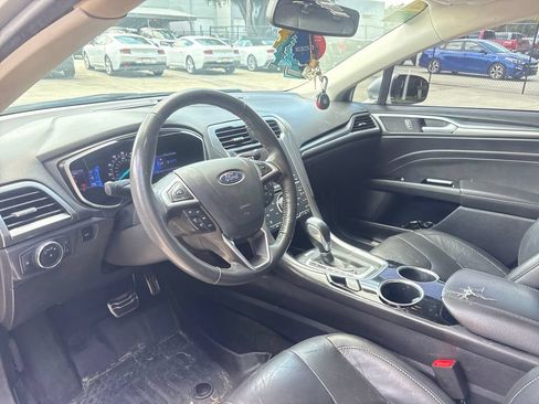Used 2013 Ford Fusion Titanium FWD image 6
