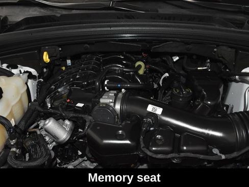 Used 2022 Jeep Grand Cherokee L Limited w/ Black Appearance Package AWD/4WD image 9