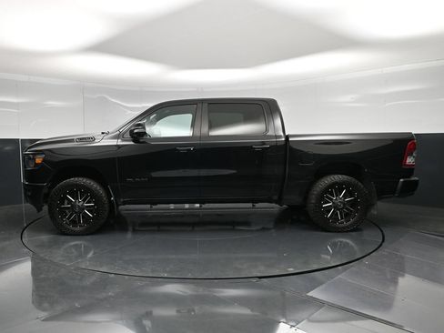 Used 2022 RAM 1500 Big Horn AWD/4WD image 9