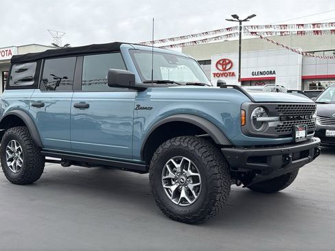 Used 2022 Ford Bronco Badlands image 34