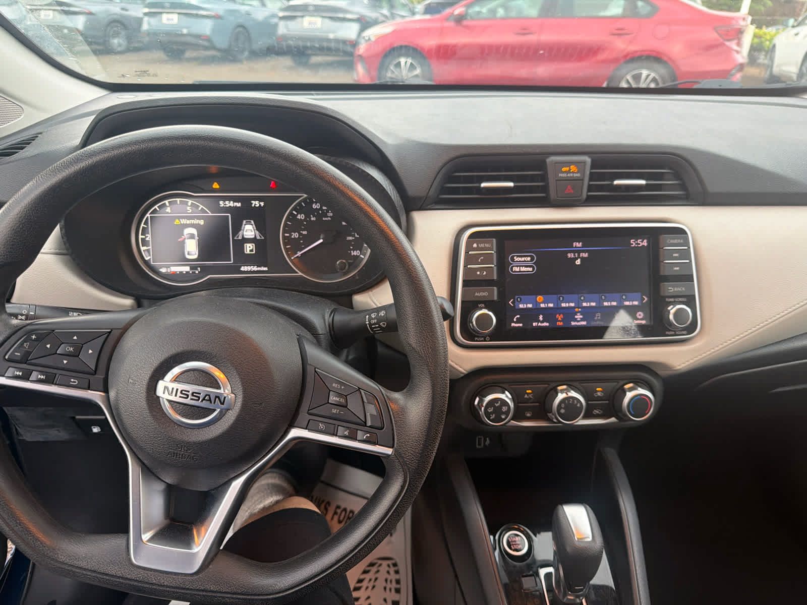 Used 2021 Nissan Versa SV FWD image 8