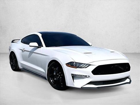 Used 2018 Ford Mustang GT w/ Black Accent Pkg image 12