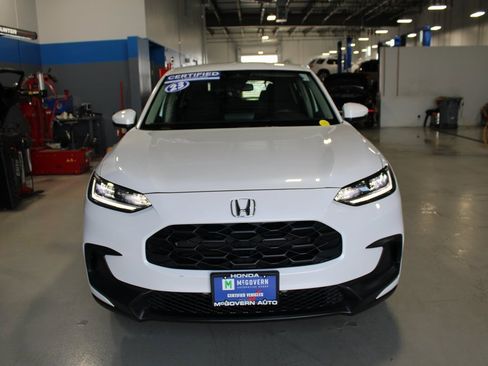 Used 2023 Honda HR-V LX image 3
