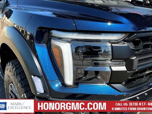 Used 2025 Ford F150 Raptor w/ Equipment Group 803A Raptor R AWD/4WD image 32