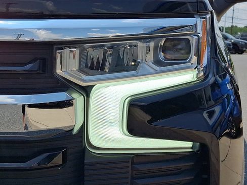 Certified 2024 Chevrolet Silverado 1500 LT AWD/4WD image 10