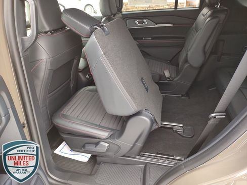 New 2026 Ford Explorer ST-Line image 35