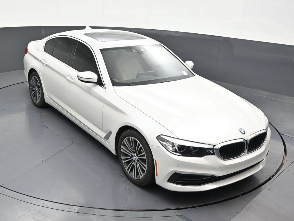 Used 2019 BMW 530i w/ Convenience Package RWD image 21