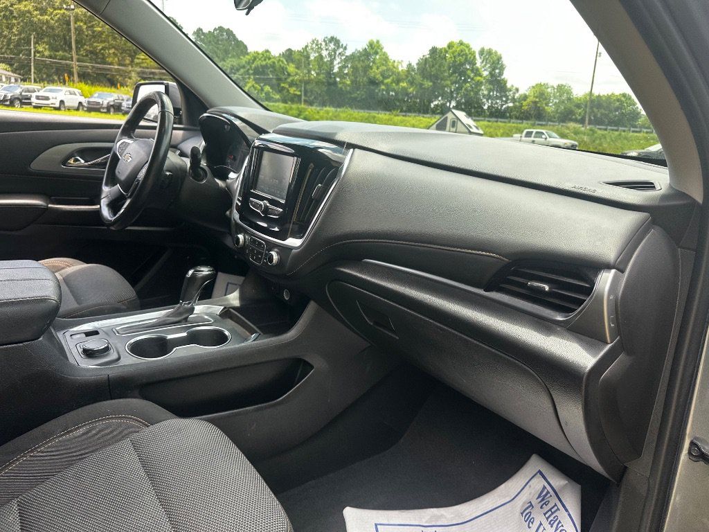 Used 2019 Chevrolet Traverse LT FWD image 30